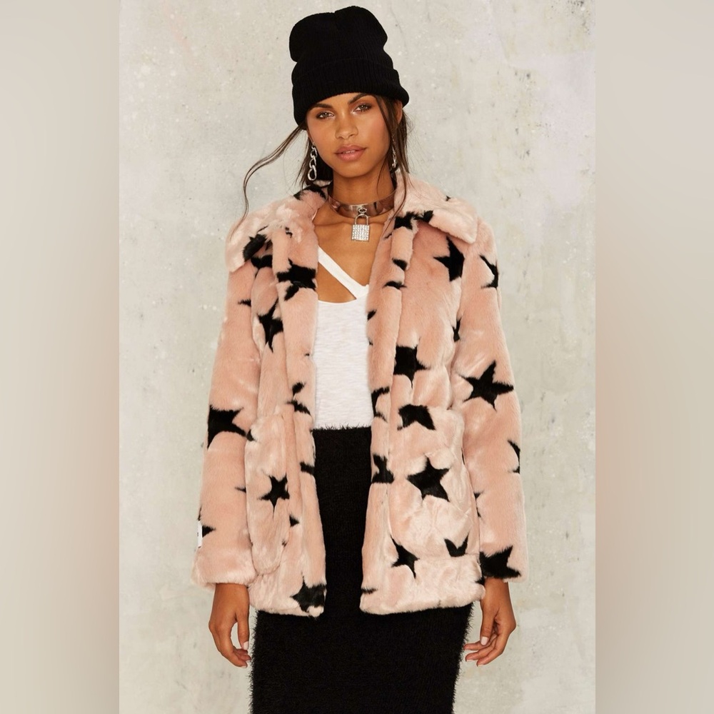 Pink faux fur Jakke Coat